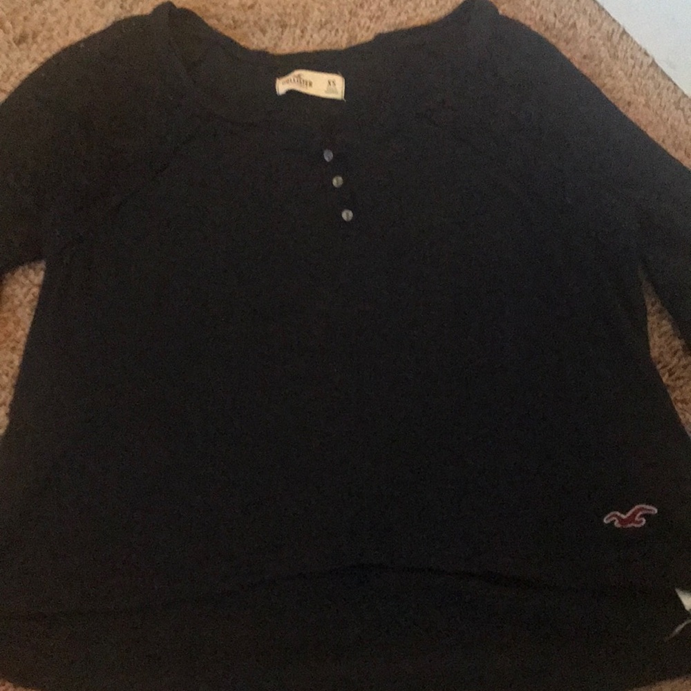 Hollister top